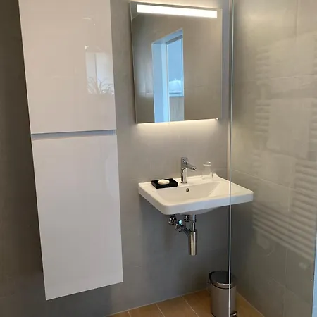 ゲストハウス Le Hameau Du Montchervet 3*