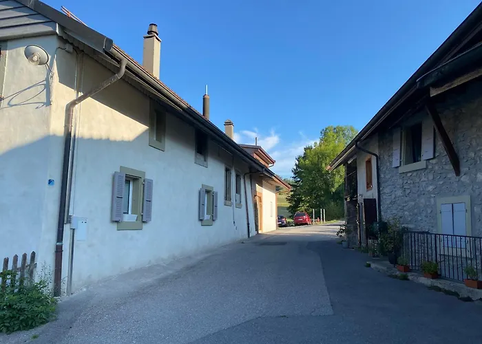 Le Hameau Du Montchervet Puidoux