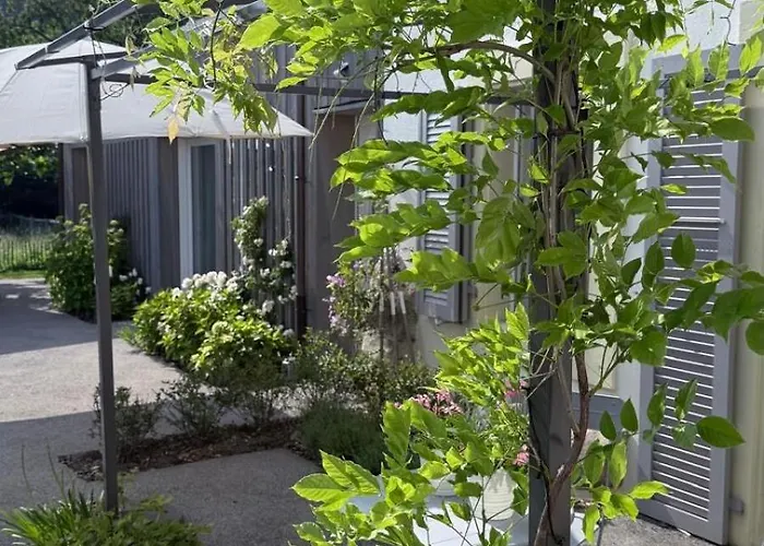 Le Hameau Du Montchervet 3* Puidoux